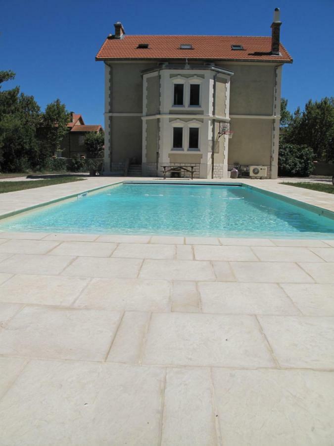 Maebrilu Camargue Provence Bed & Breakfast Salin-de-Giraud Exterior foto